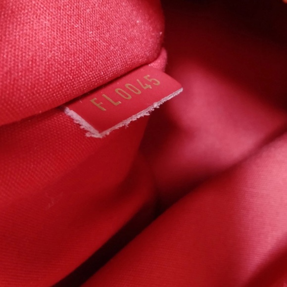 Louis Vuitton Red Epi Mandala Bag MM - Louis Vuitton Shoulder Bag - Picture 9 of 9